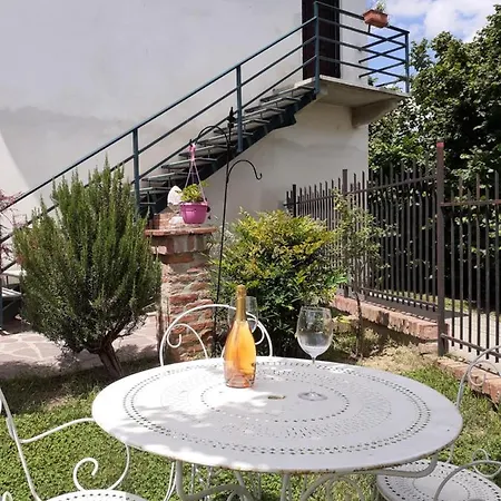 Apartman Cascina Volpona Case Bruciate